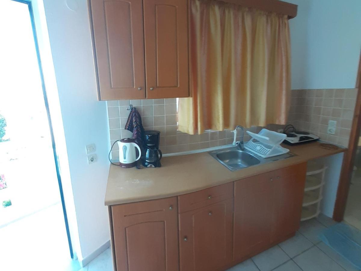 Zikas Apartments Marmari  Exterior foto